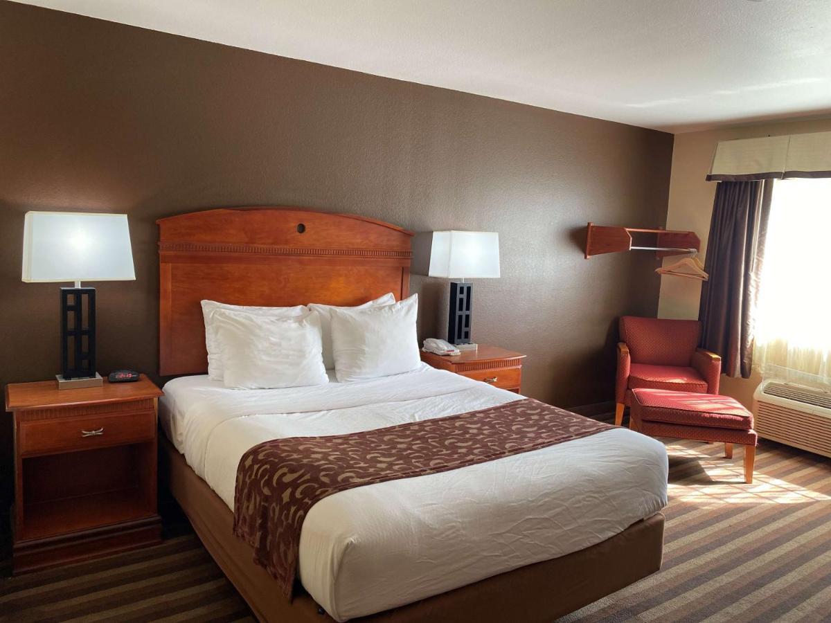 Best Western Manhattan Inn Luaran gambar
