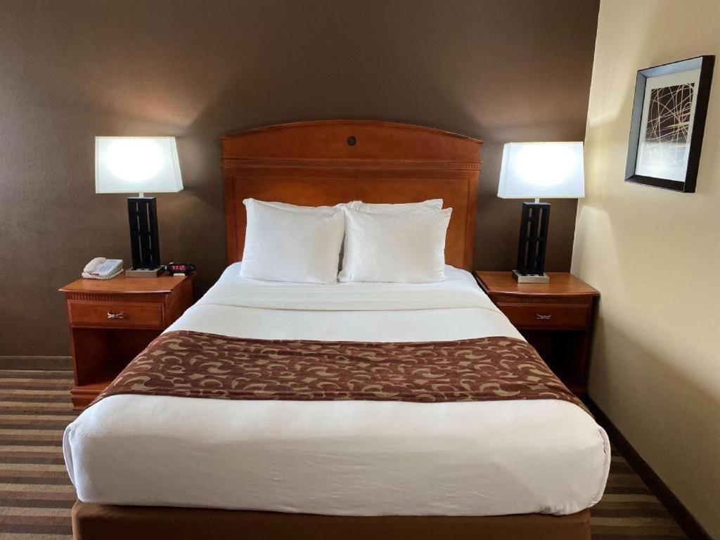 Best Western Manhattan Inn Luaran gambar