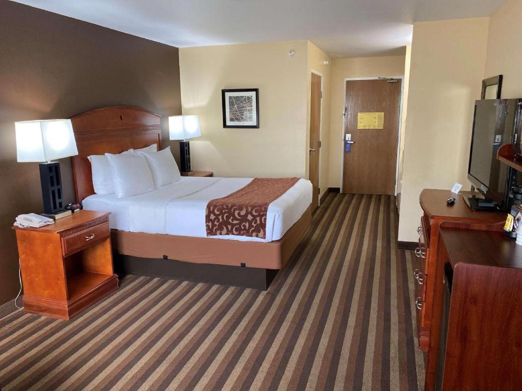 Best Western Manhattan Inn Luaran gambar