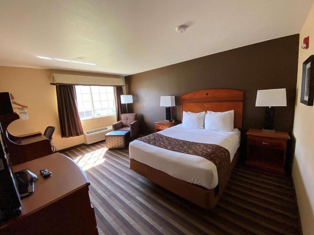 Best Western Manhattan Inn Luaran gambar