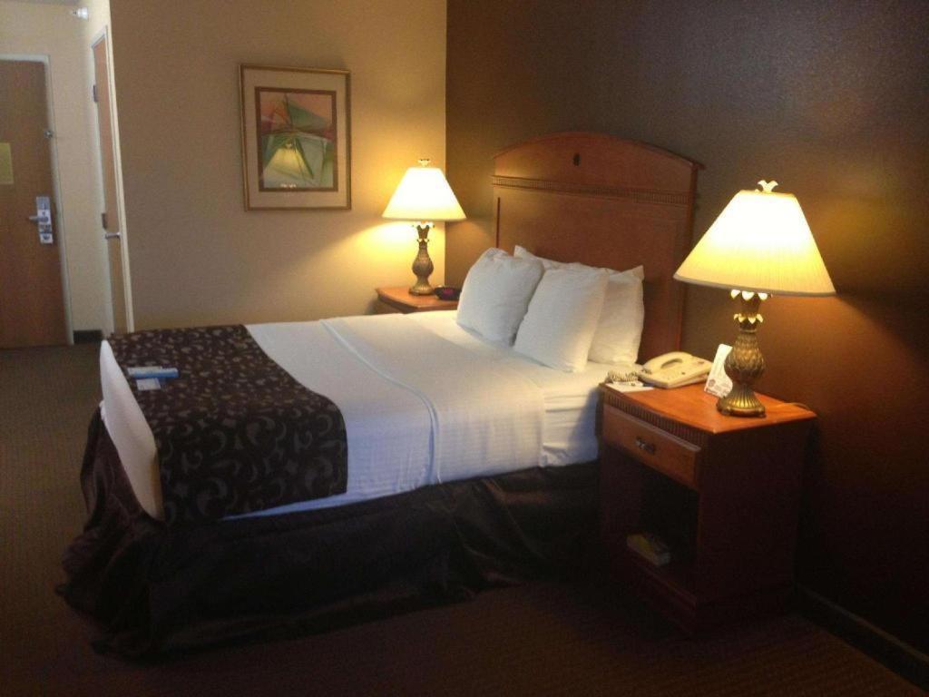 Best Western Manhattan Inn Luaran gambar